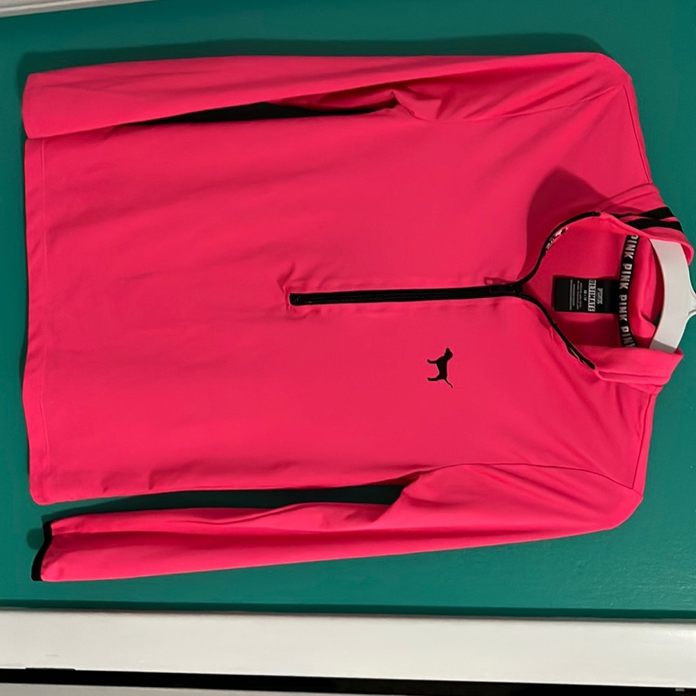Pink Victoria’s Secret warm up